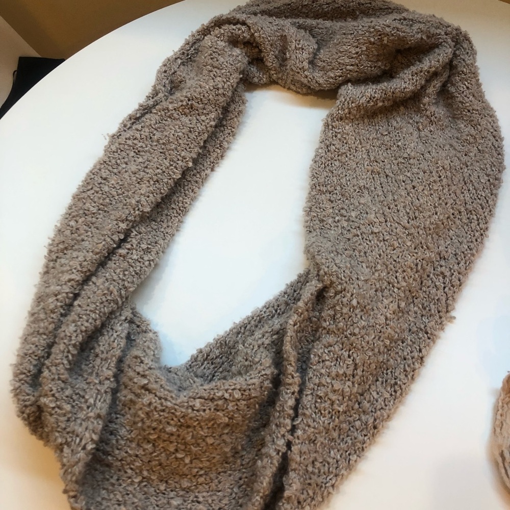 Oversized blanket scarf